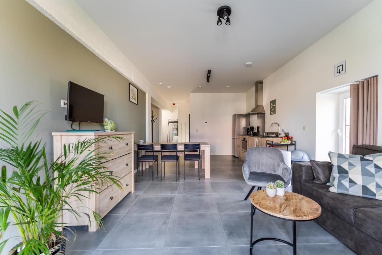 Appartamento De Hoog Velden 12 NeerNeerpelt Esterno foto